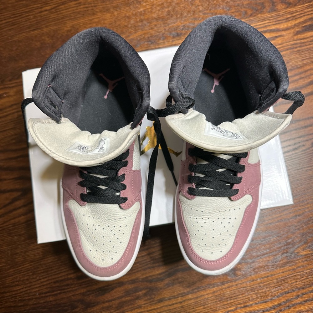 I Wore Them Once. They Are To Small For Me. - image 4